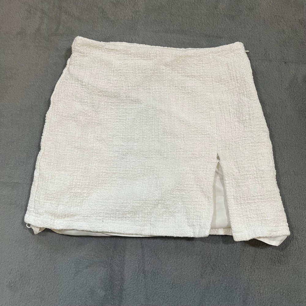 White Textured Mini Skirt‎ with Slit Women's Small 25 in Waist Tweed Skirt